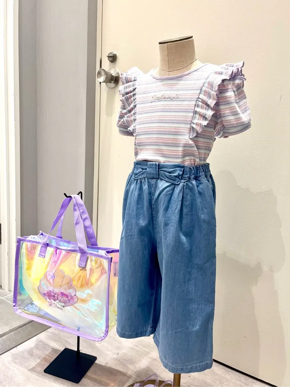 ANY 金井 コーディネート画像