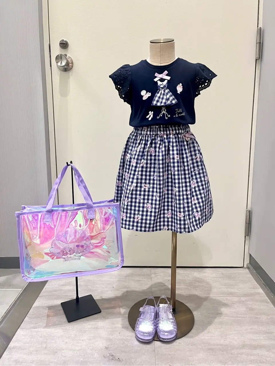 ANY 金井 コーディネート画像