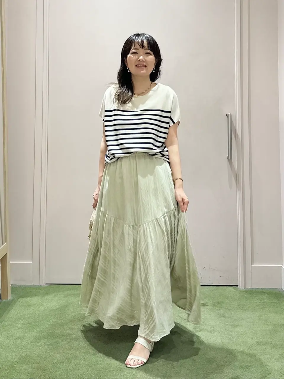 ANY フジコ コーディネート画像