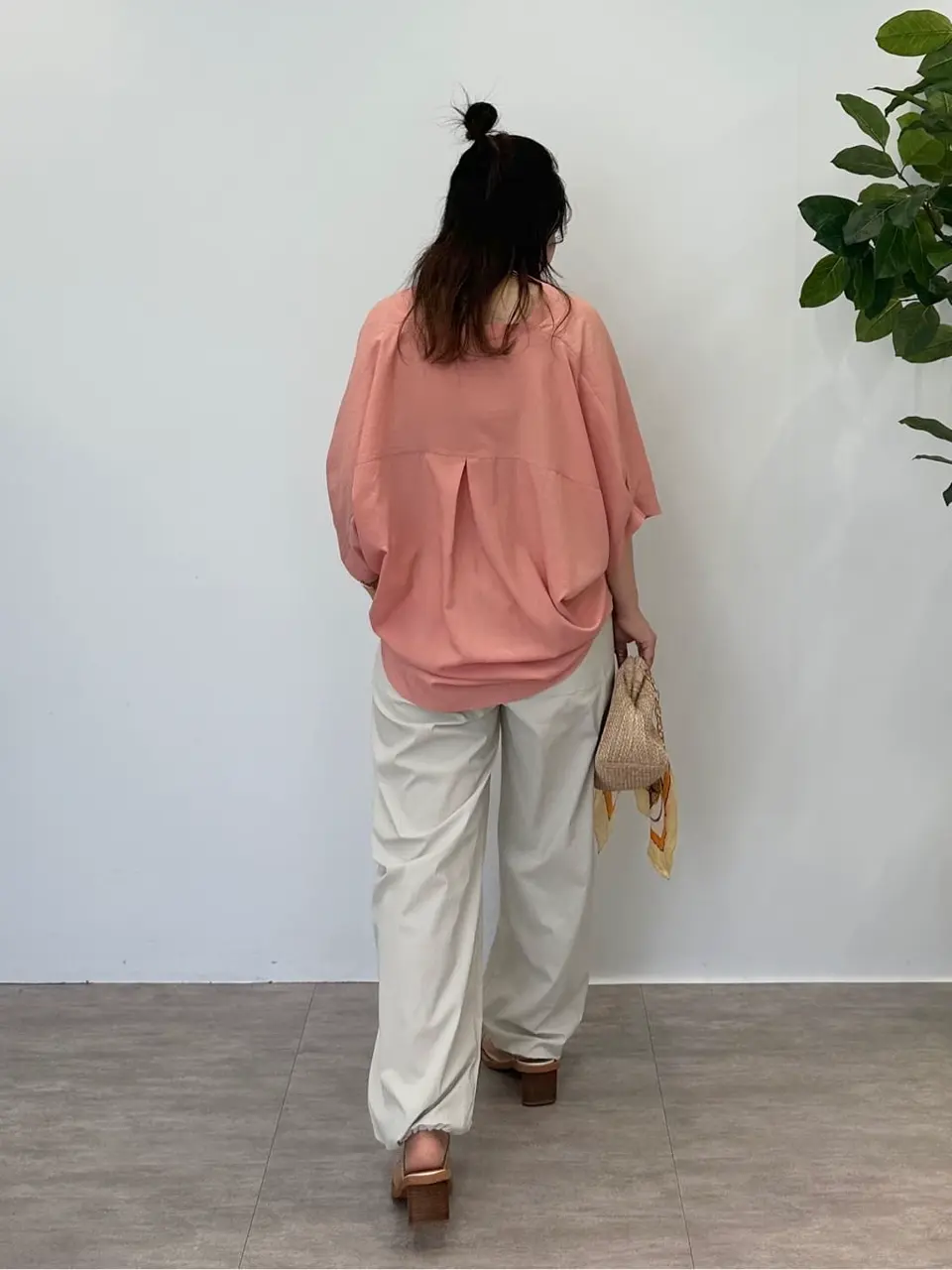 ANY フジコ コーディネート画像