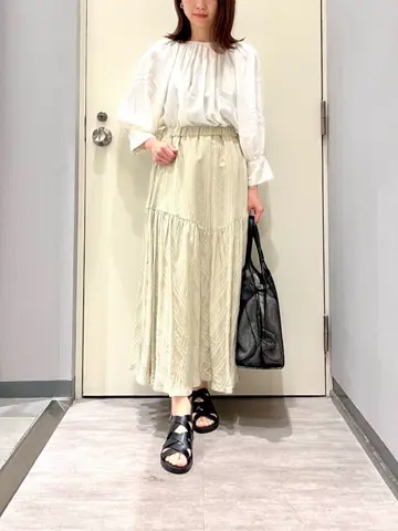 ANY 金井 コーディネート画像