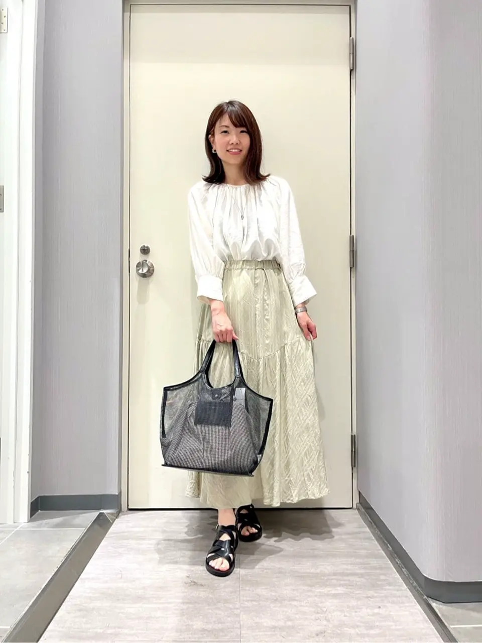 ANY 金井 コーディネート画像