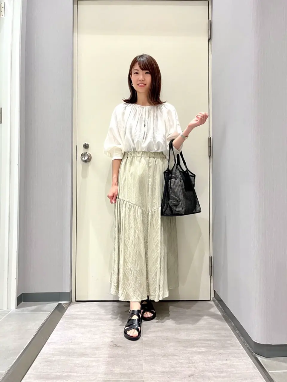 ANY 金井 コーディネート画像