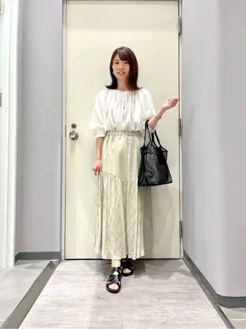 ANY 金井 コーディネート画像