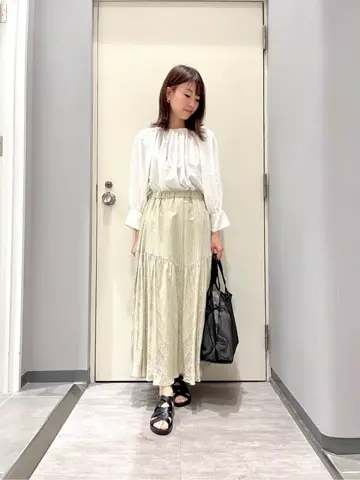 ANY 金井 コーディネート画像