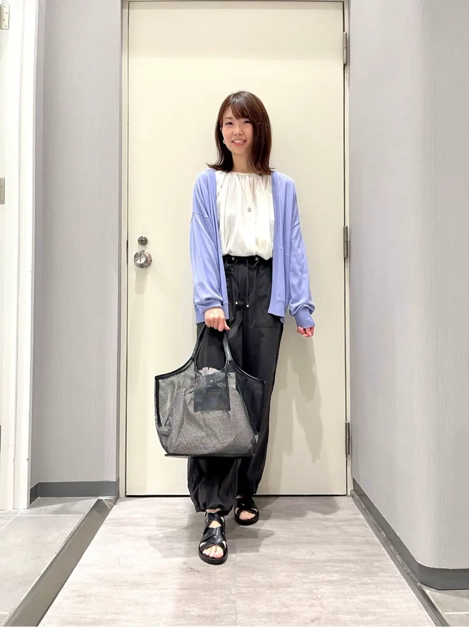 ANY 金井 コーディネート画像