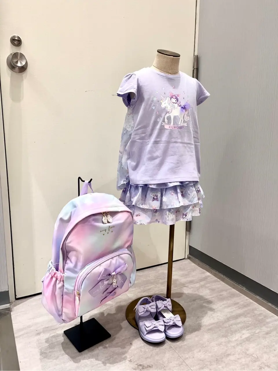 ANY 金井 コーディネート画像