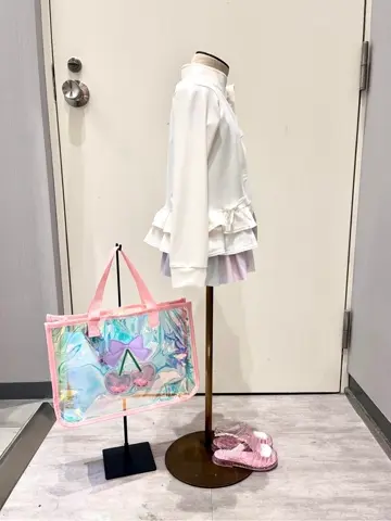 ANY 金井 コーディネート画像