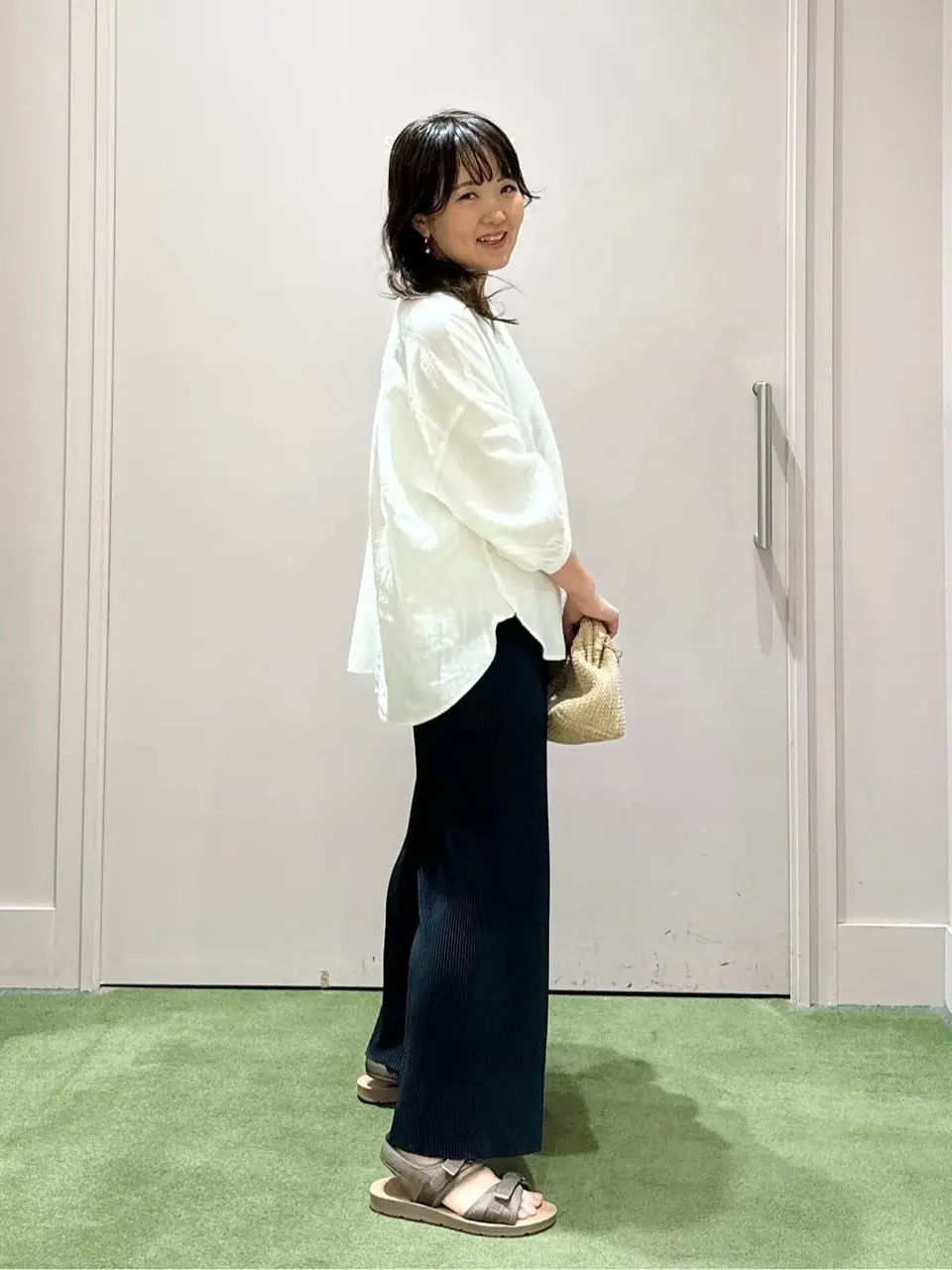 ANY フジコ コーディネート画像