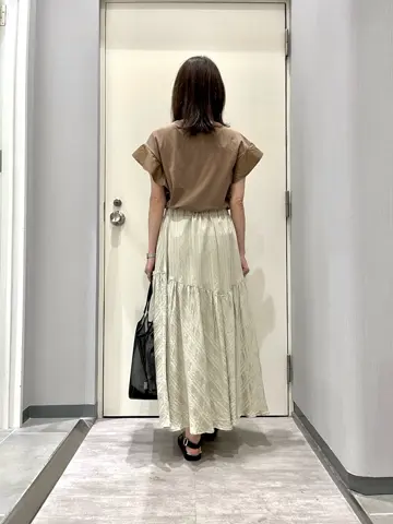 ANY 金井 コーディネート画像