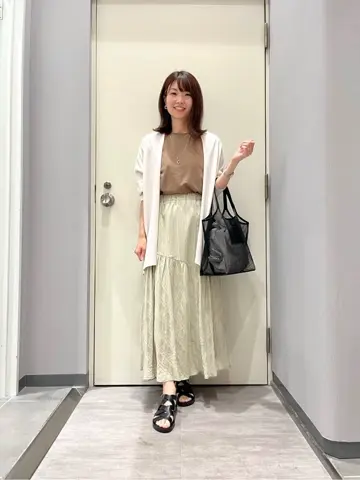 ANY 金井 コーディネート画像