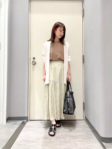 ANY 金井 コーディネート画像