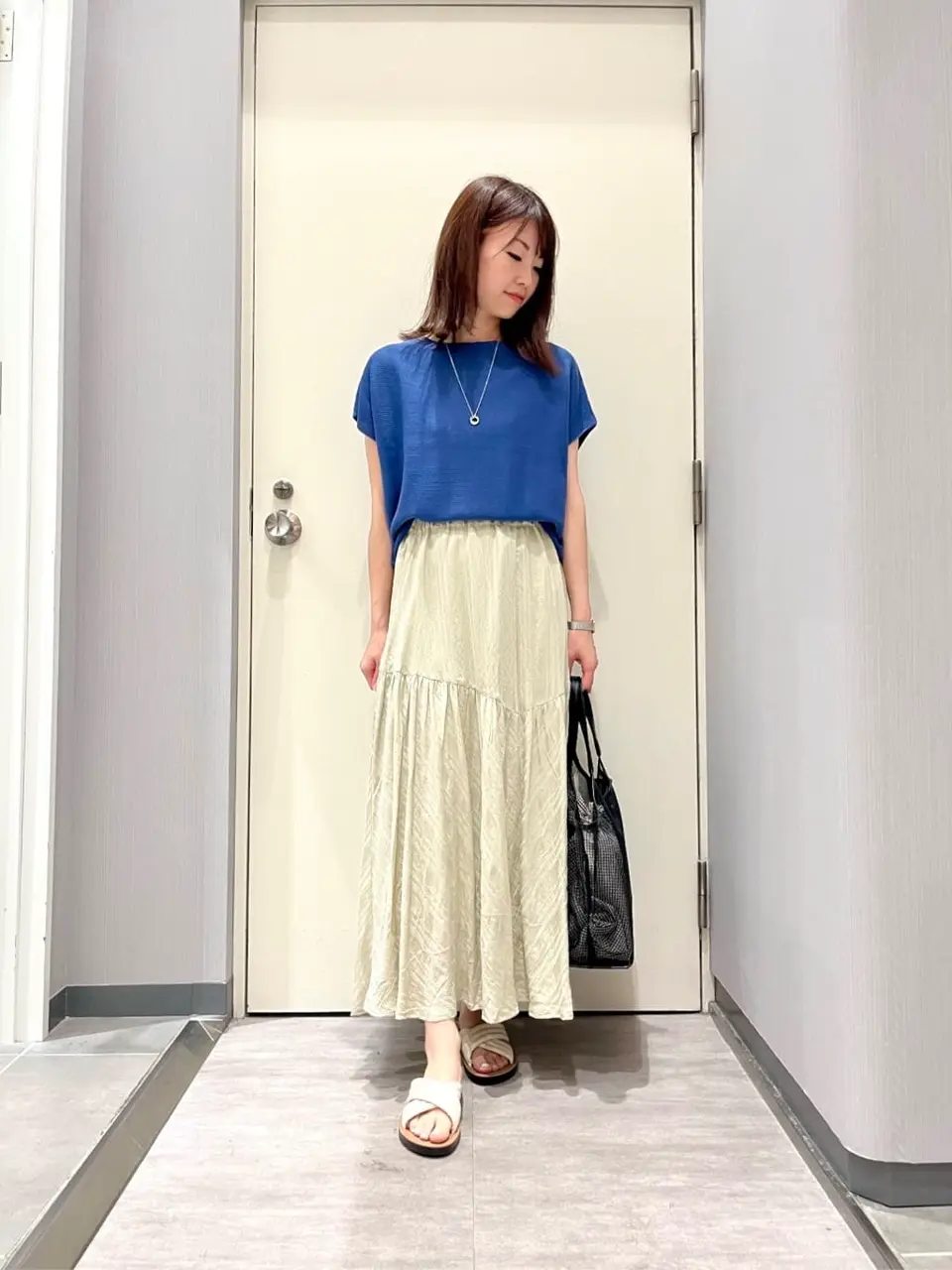 ANY 金井 コーディネート画像