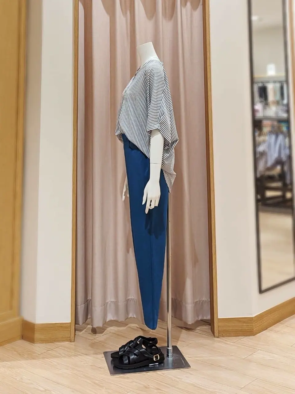 ANY 岩田 コーディネート画像