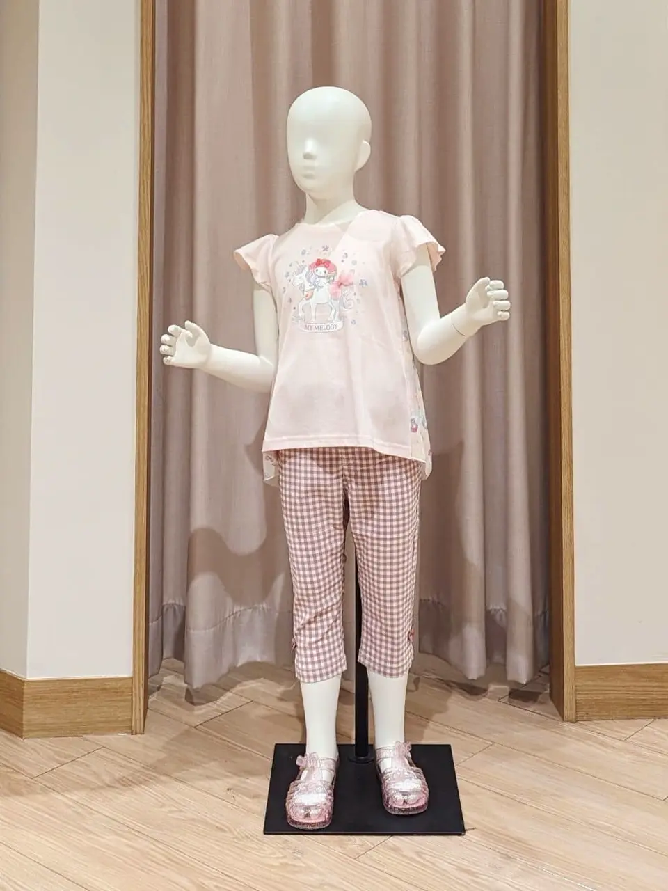 ANY 奥原 コーディネート画像