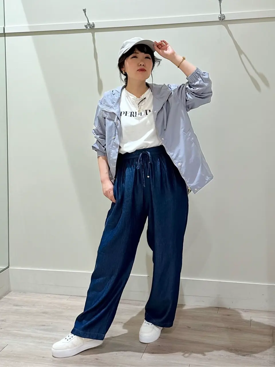 ANY フジコ コーディネート画像