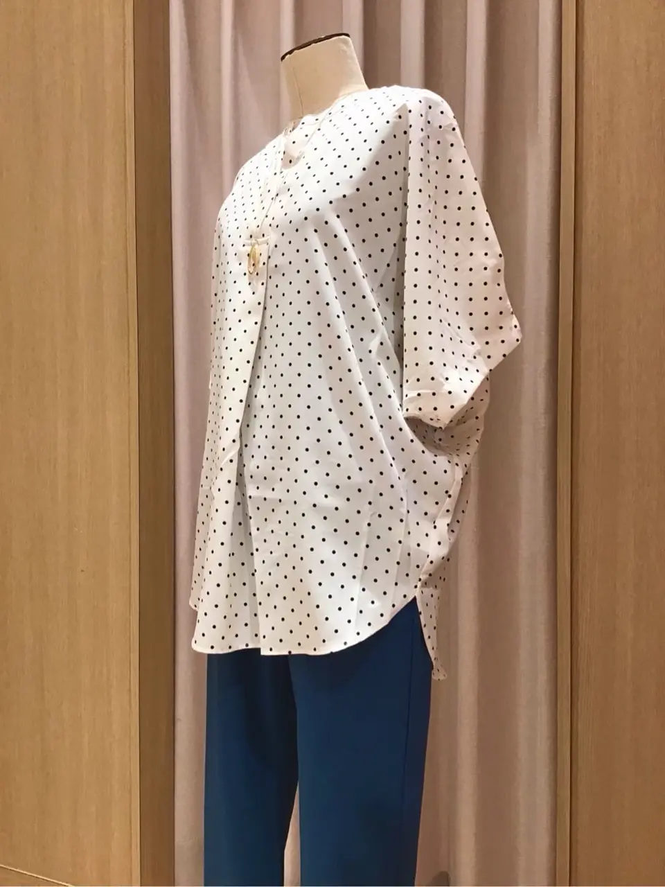 ANY 浅岡 コーディネート画像