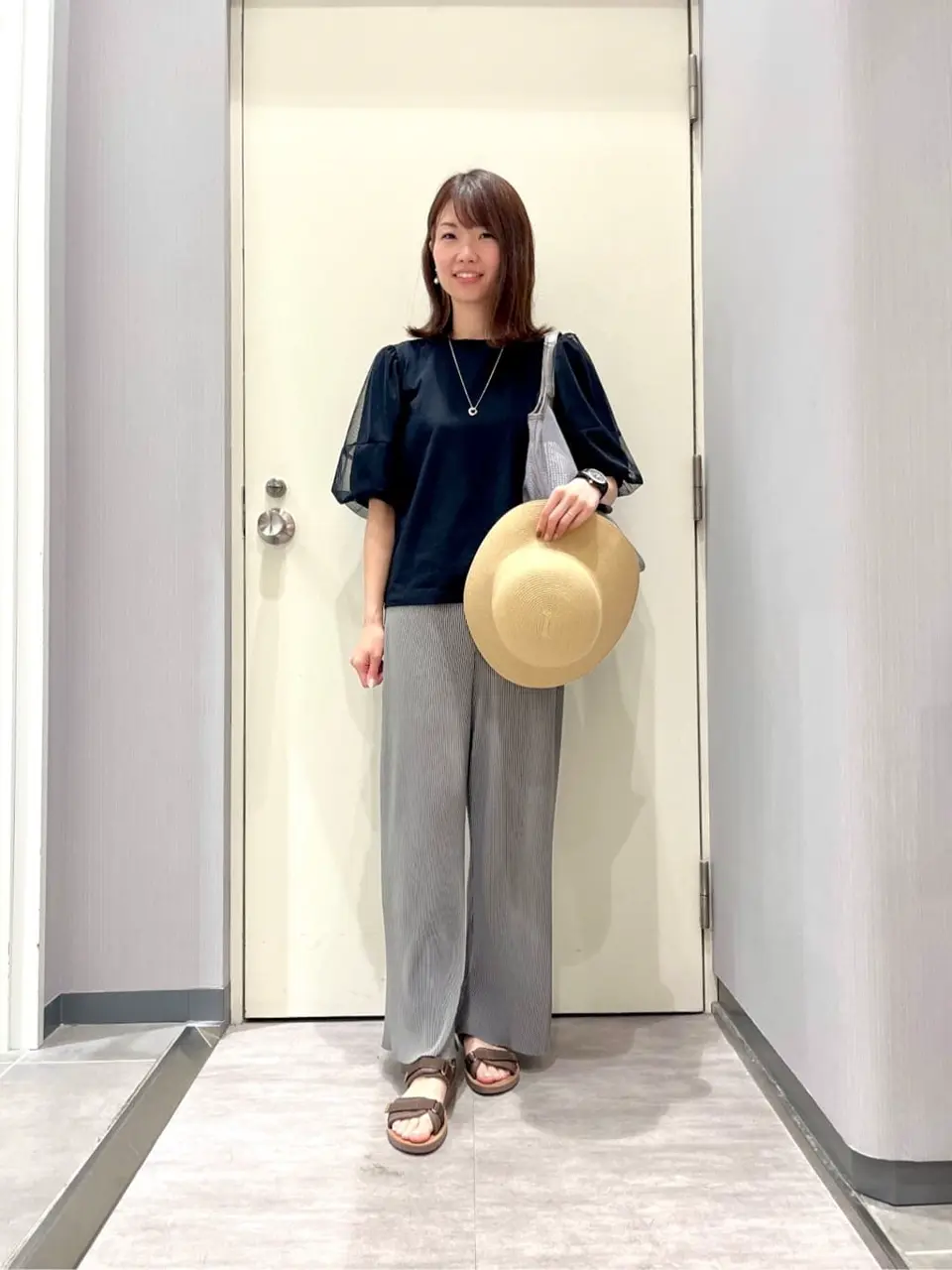 ANY 金井 コーディネート画像