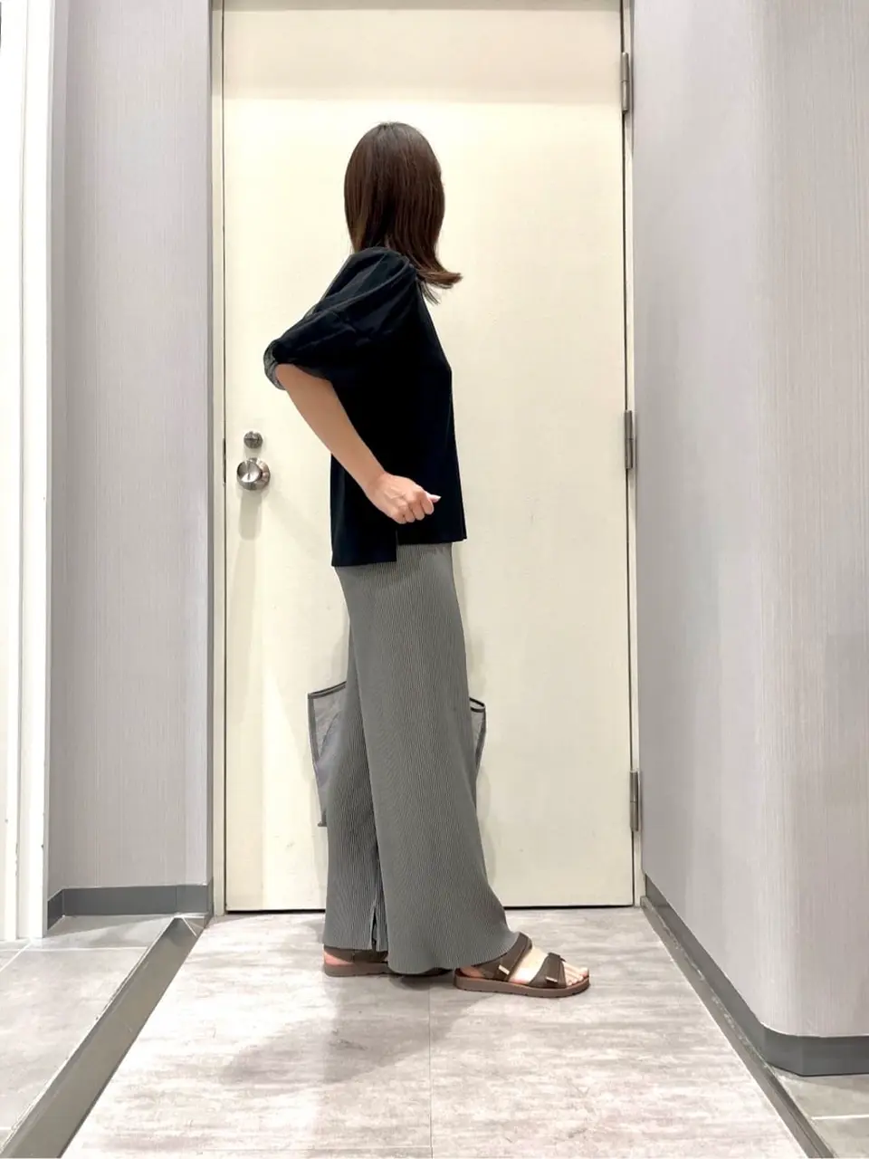 ANY 金井 コーディネート画像