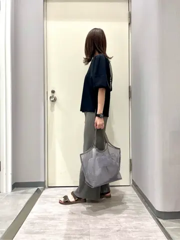 ANY 金井 コーディネート画像