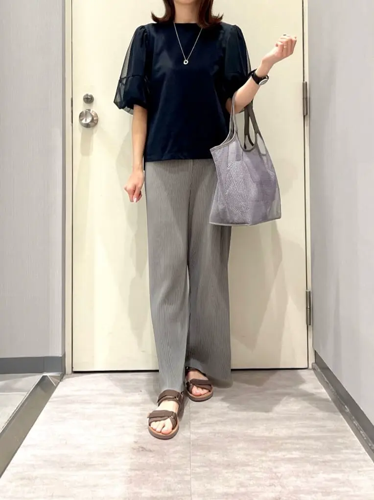 ANY 金井 コーディネート画像