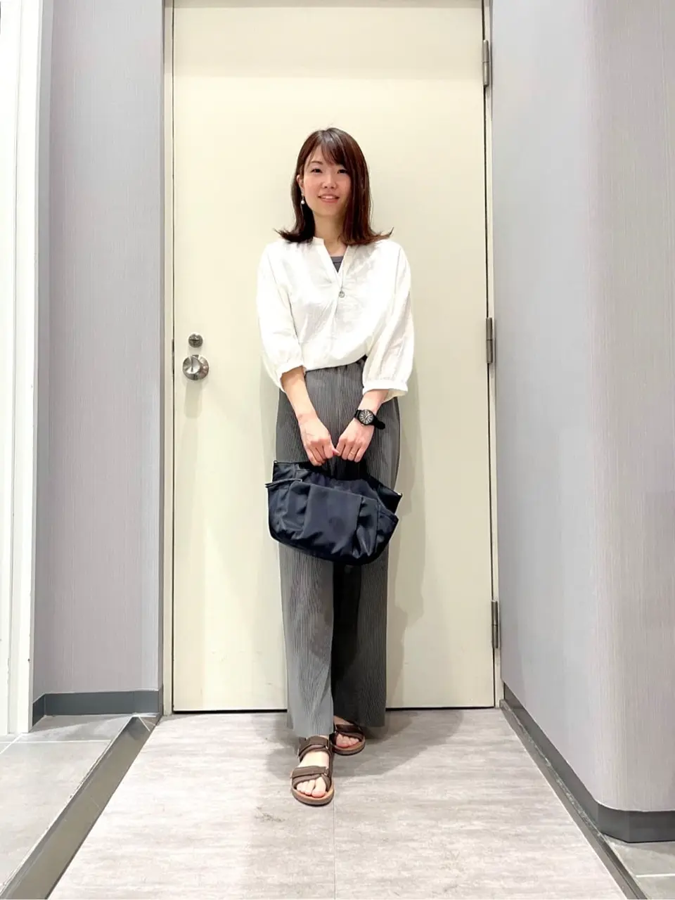 ANY 金井 コーディネート画像