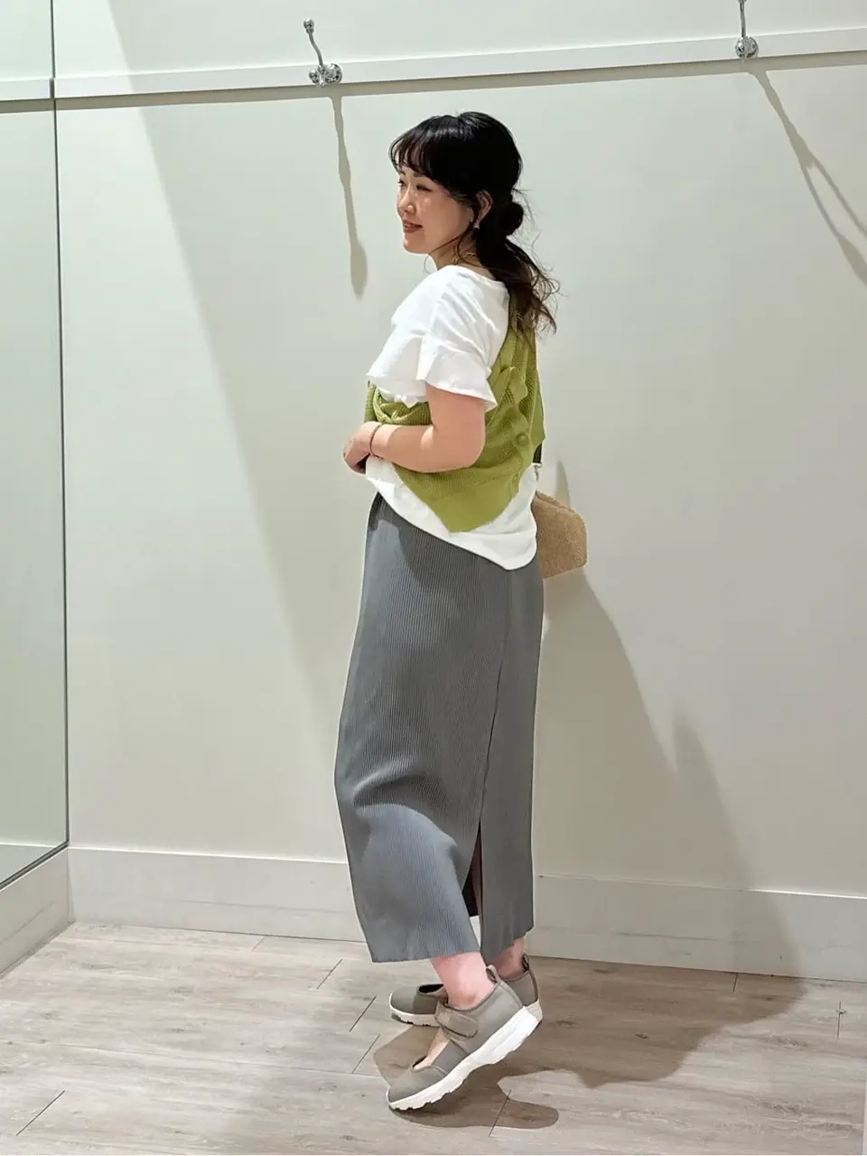 ANY フジコ コーディネート画像