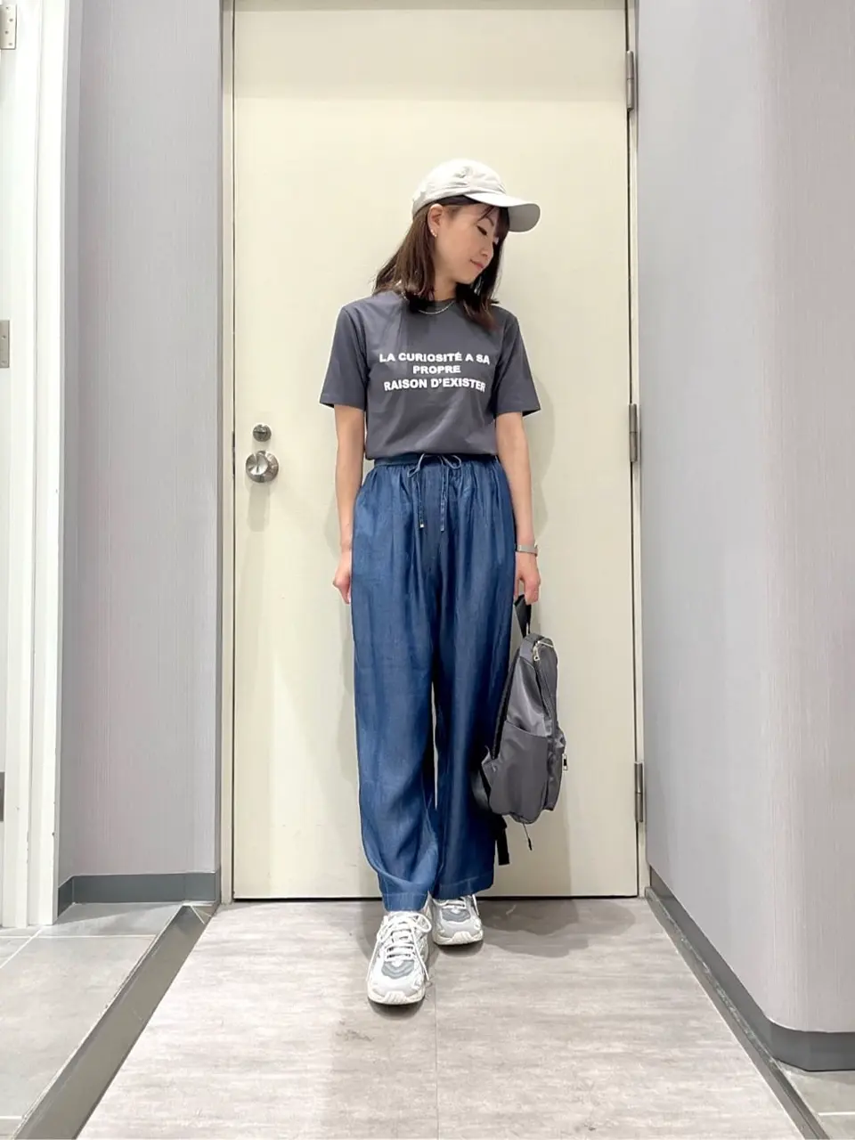 ANY 金井 コーディネート画像