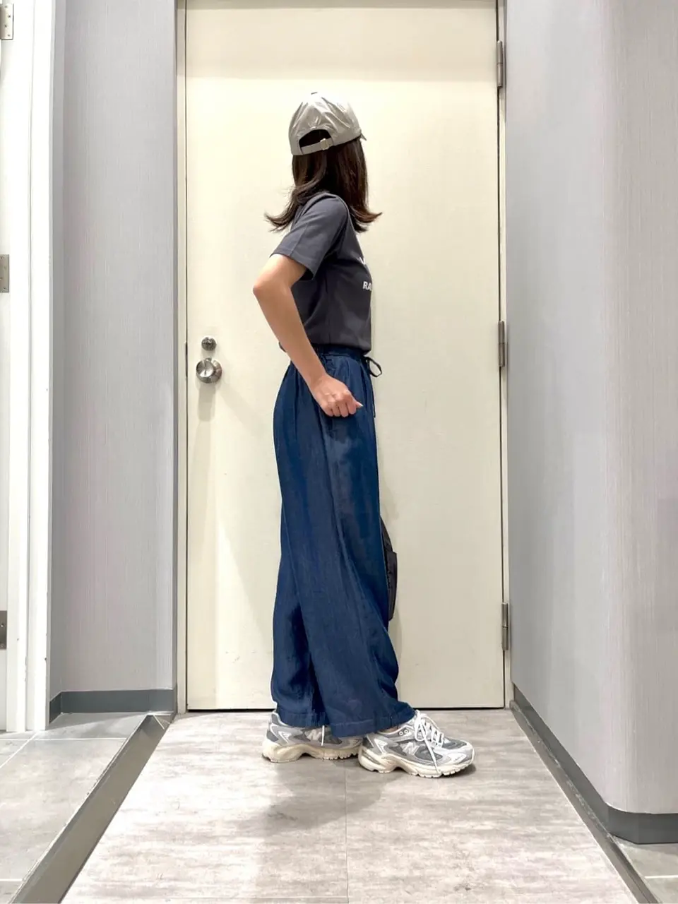 ANY 金井 コーディネート画像