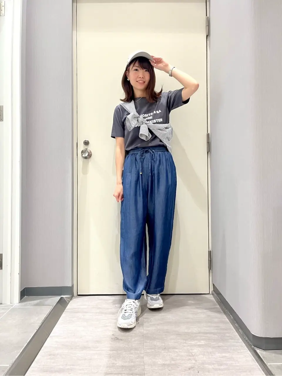 ANY 金井 コーディネート画像