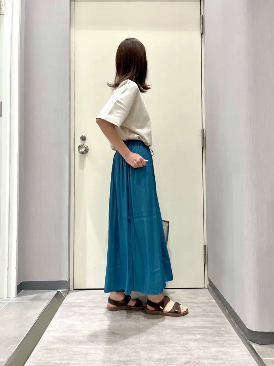 ANY 金井 コーディネート画像