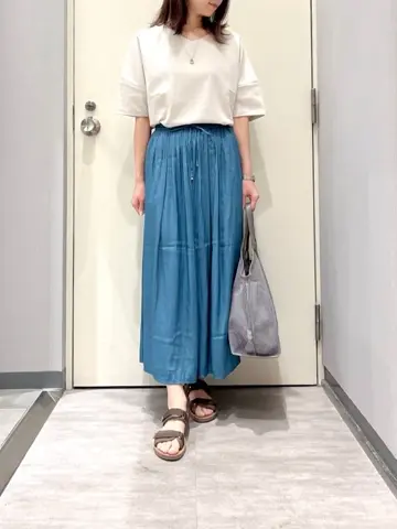 ANY 金井 コーディネート画像