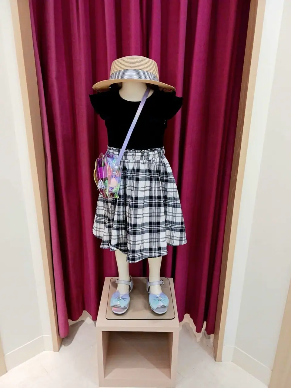 ANY 重永 コーディネート画像