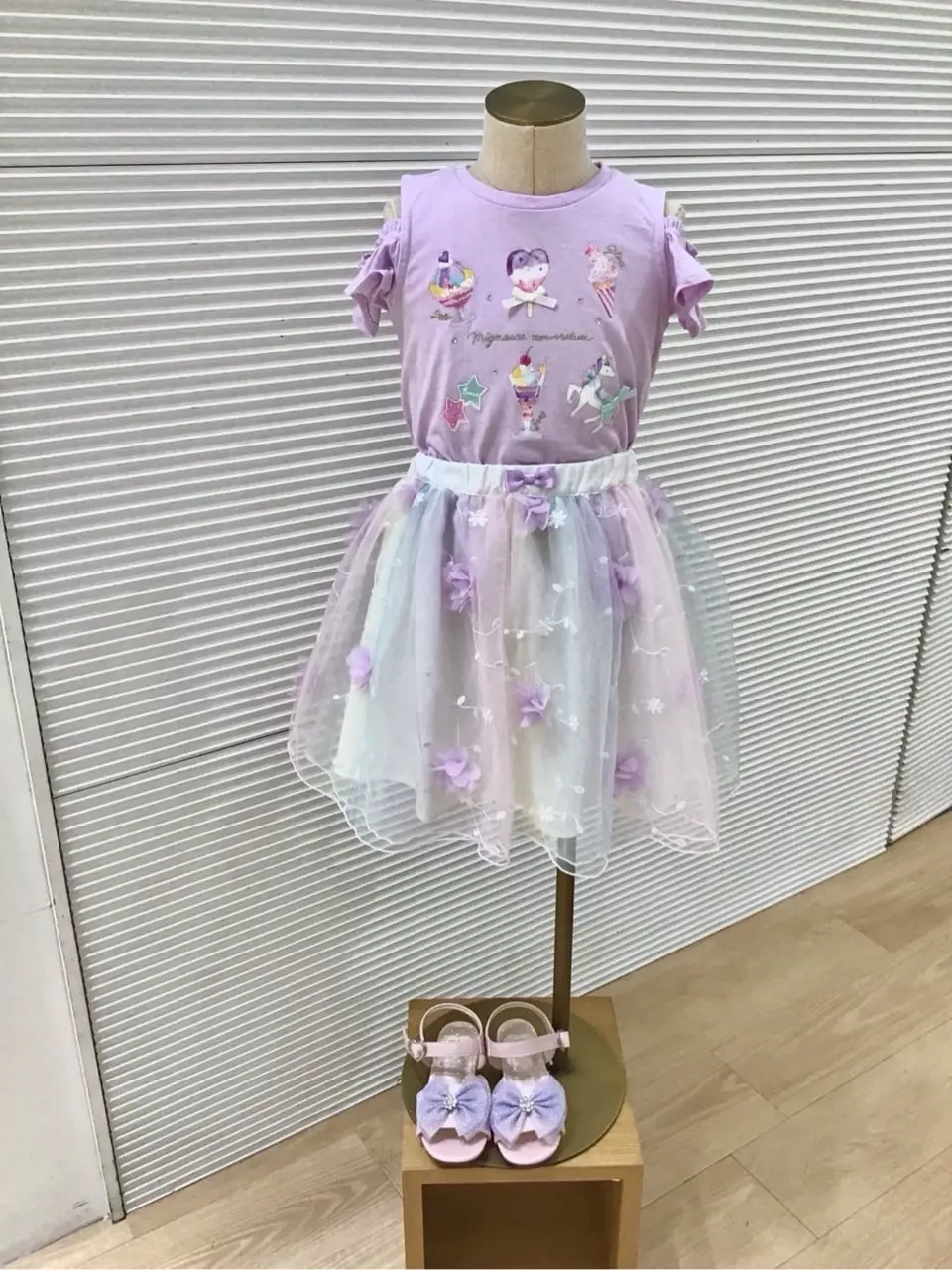 ANY Y コーディネート画像