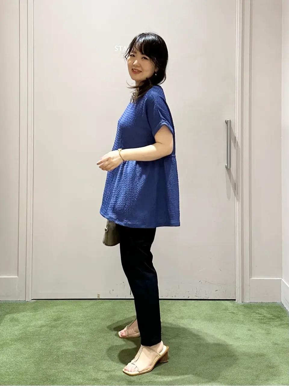 ANY フジコ コーディネート画像