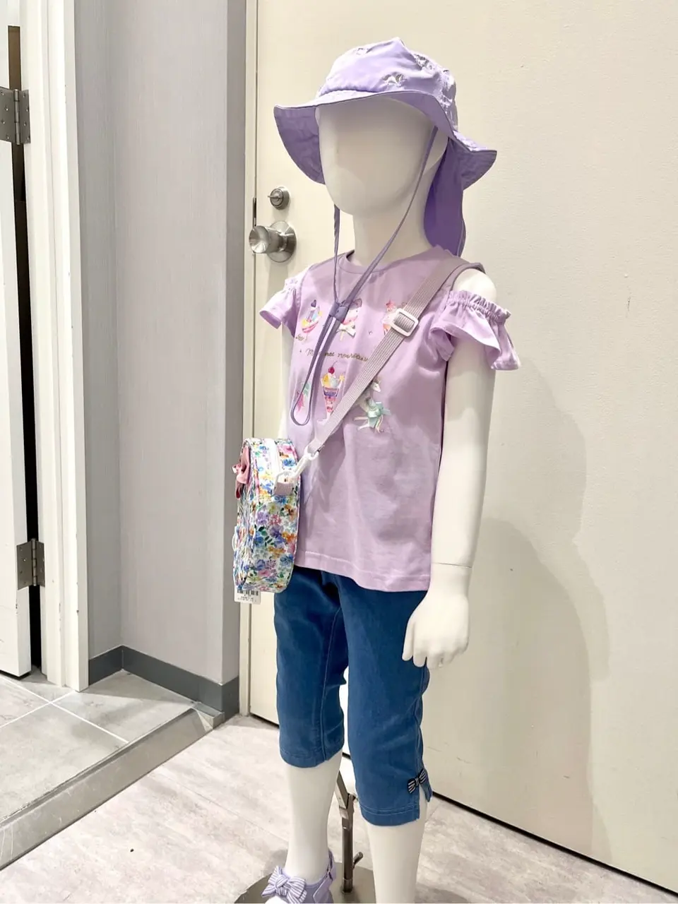 ANY 金井 コーディネート画像