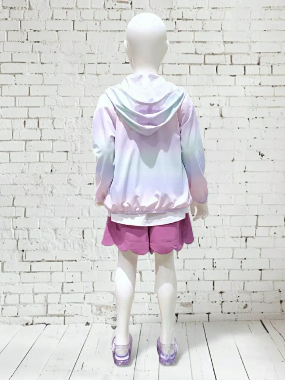 ANY OKUZONO コーディネート画像