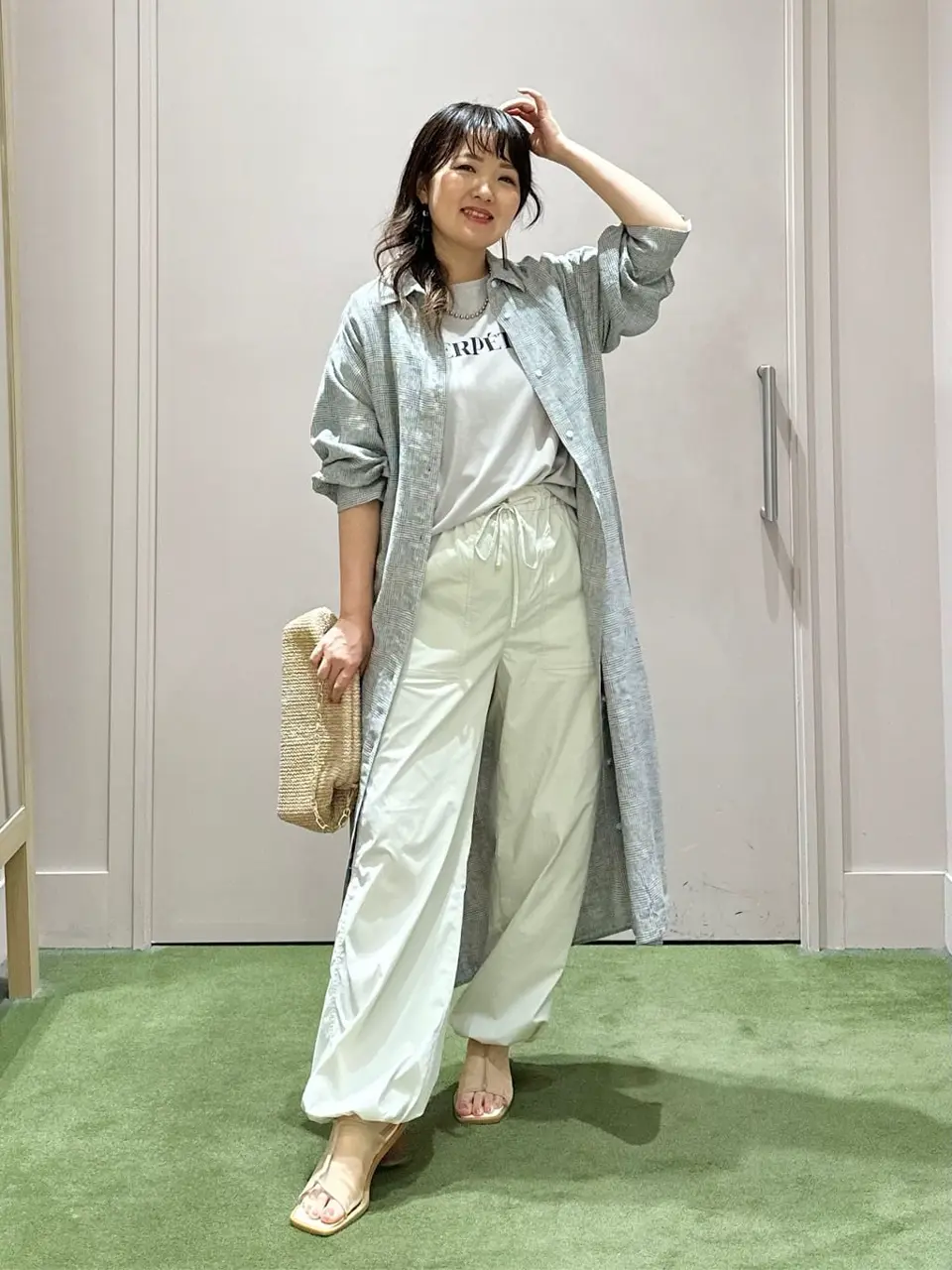 ANY フジコ コーディネート画像