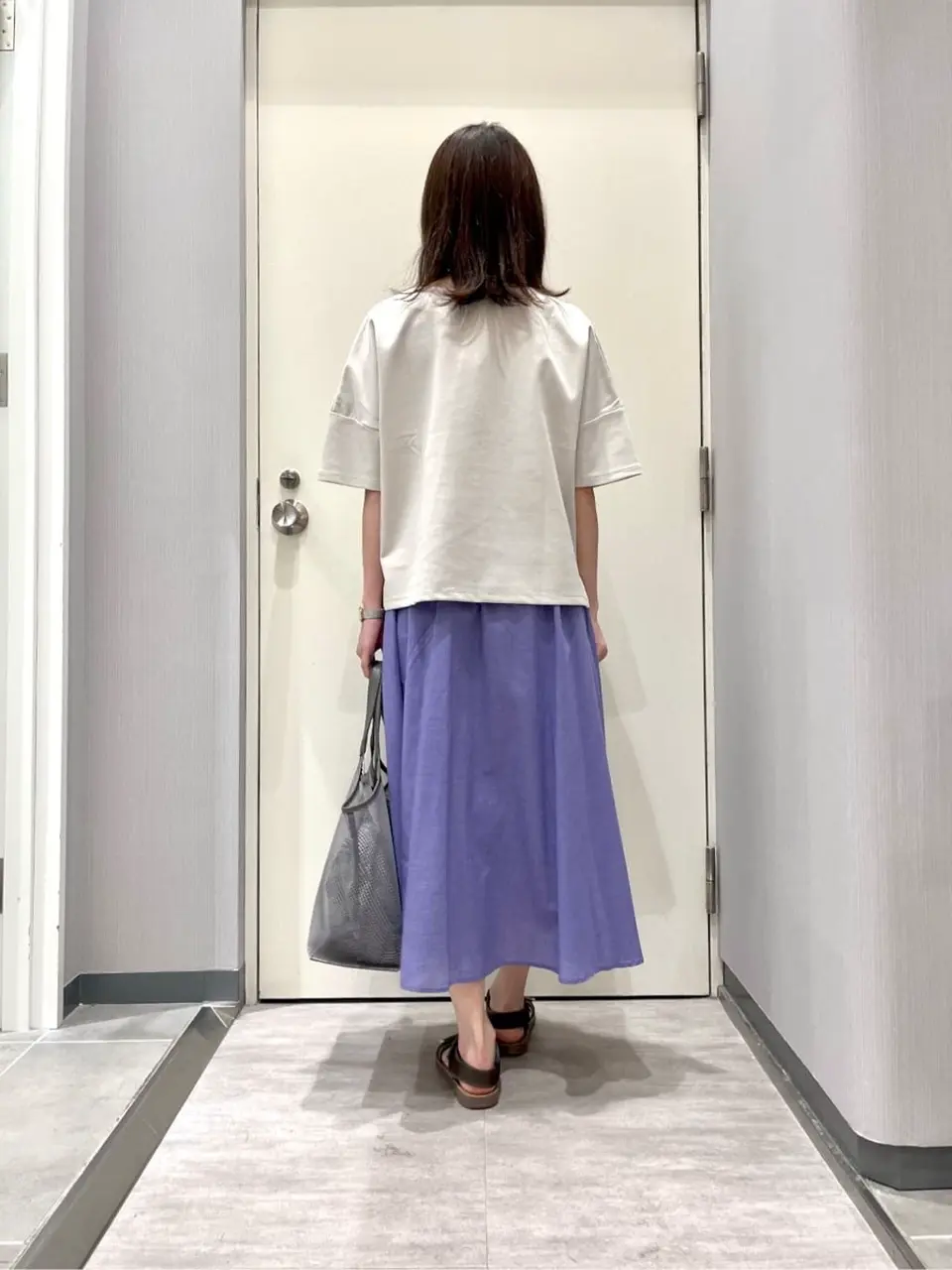 ANY 金井 コーディネート画像