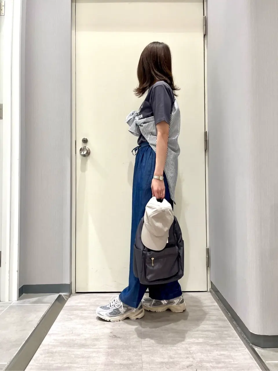 ANY 金井 コーディネート画像