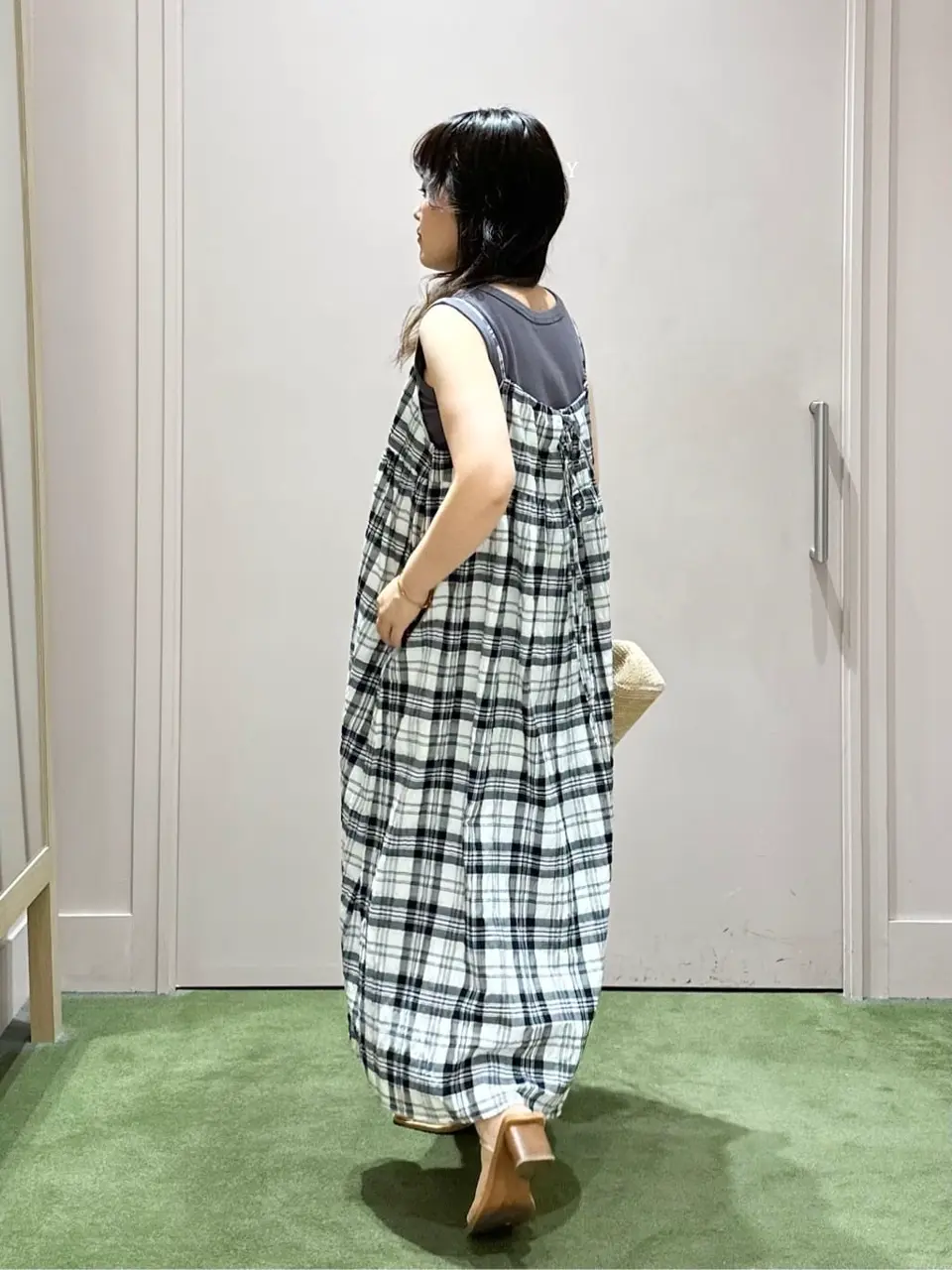 ANY フジコ コーディネート画像