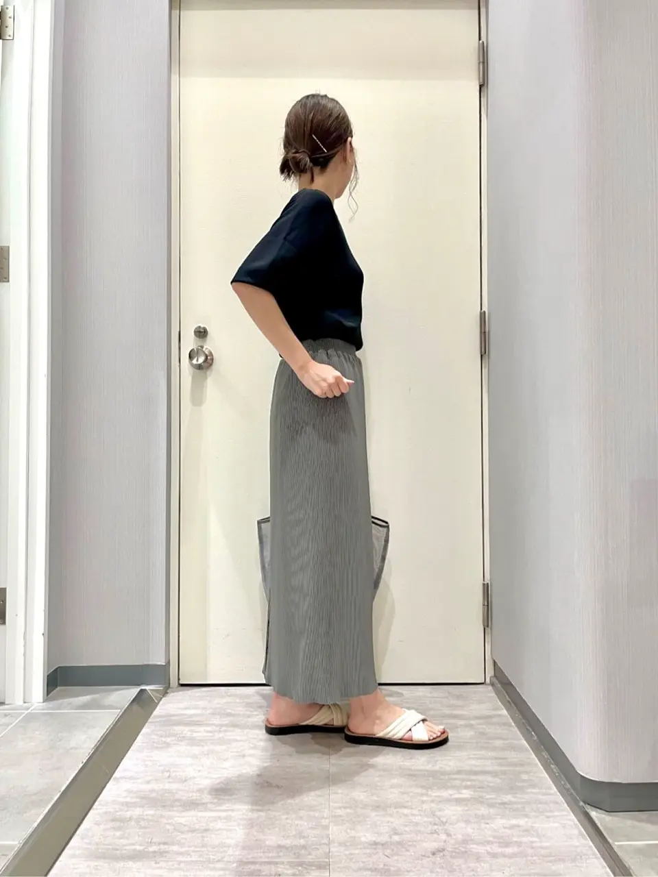 ANY 金井 コーディネート画像