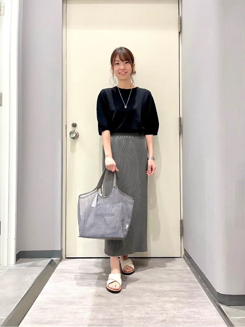 ANY 金井 コーディネート画像