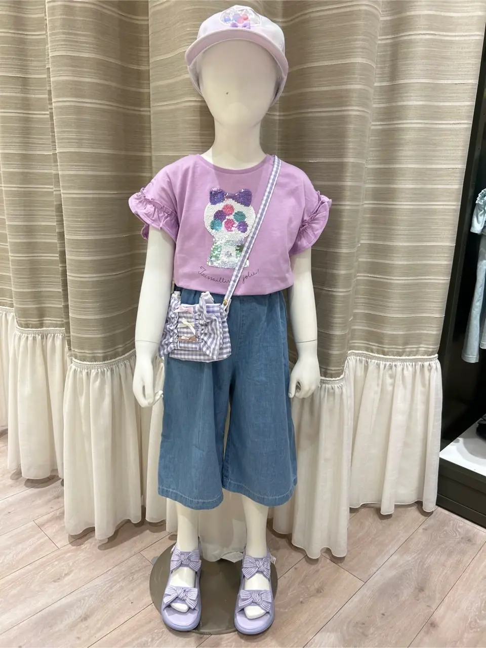 ANY 岡田 コーディネート画像