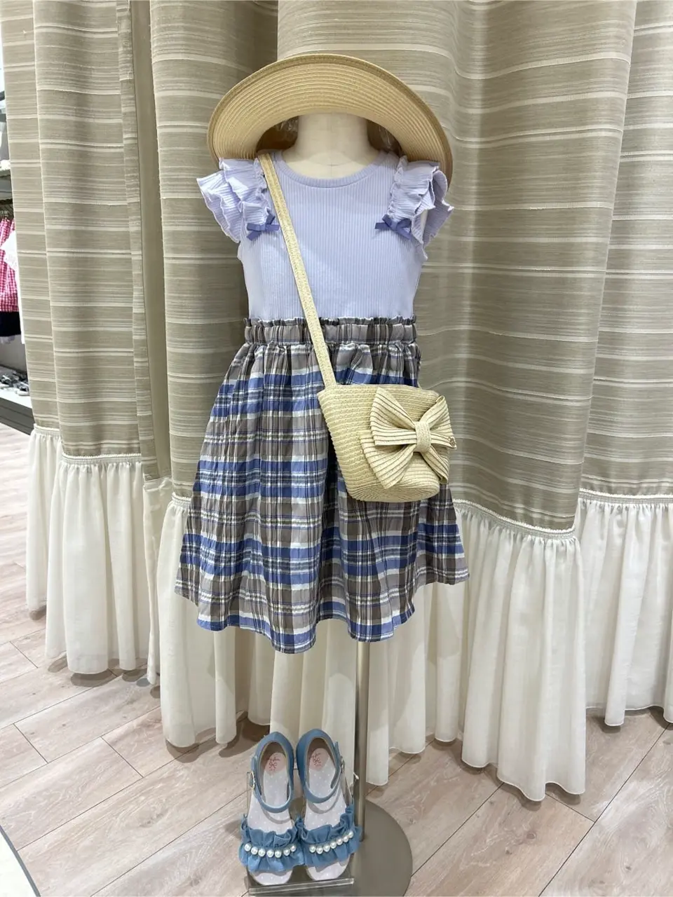 ANY 岡田 コーディネート画像