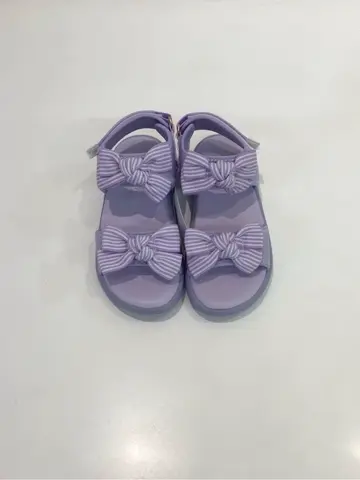 ANY カモガワ コーディネート画像