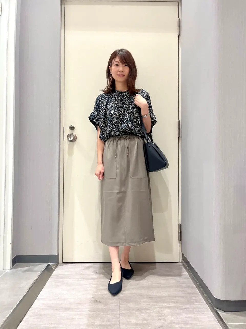 ANY 金井 コーディネート画像