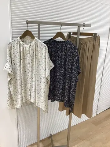 ANY こばやし コーディネート画像