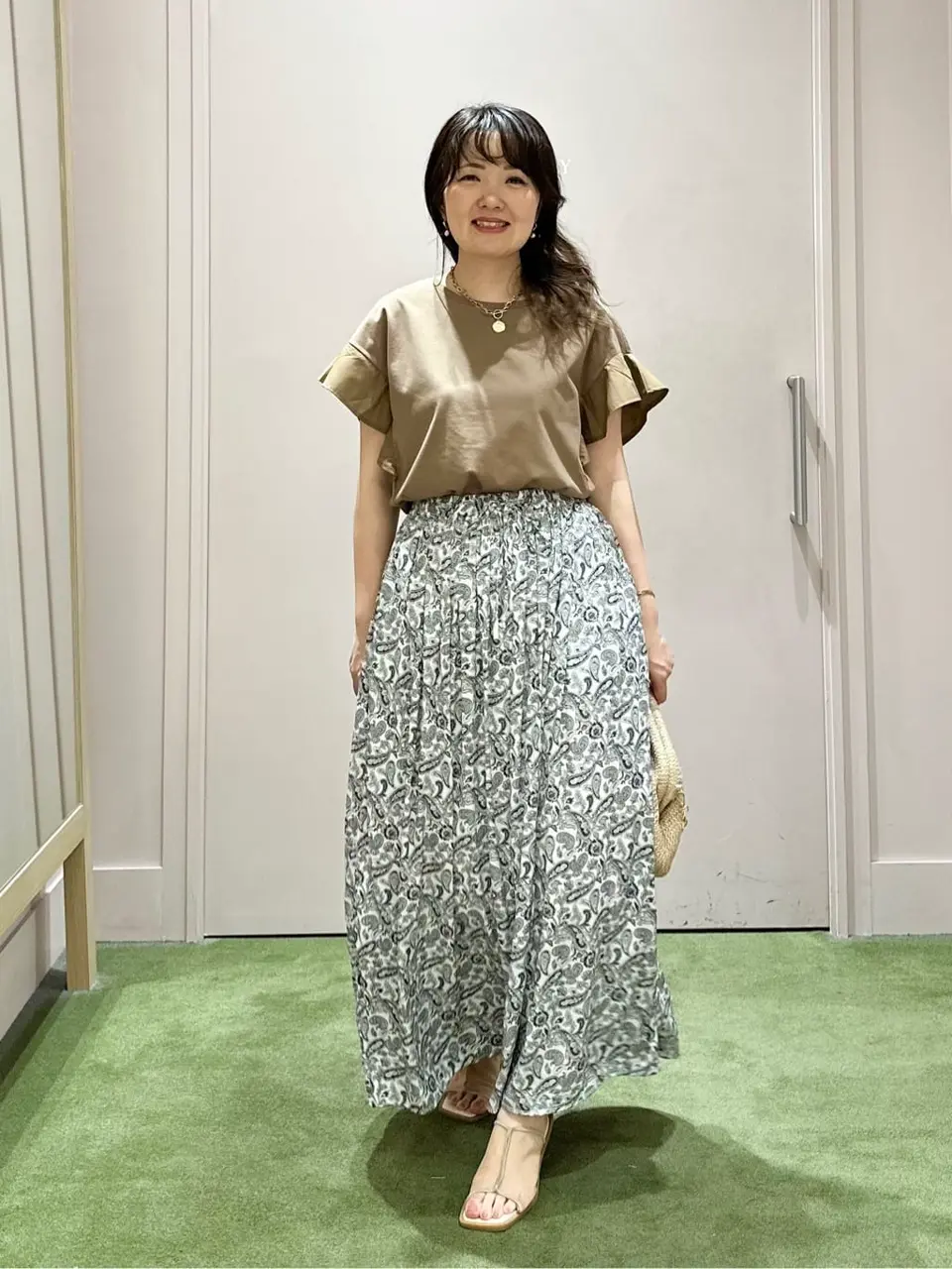 ANY フジコ コーディネート画像