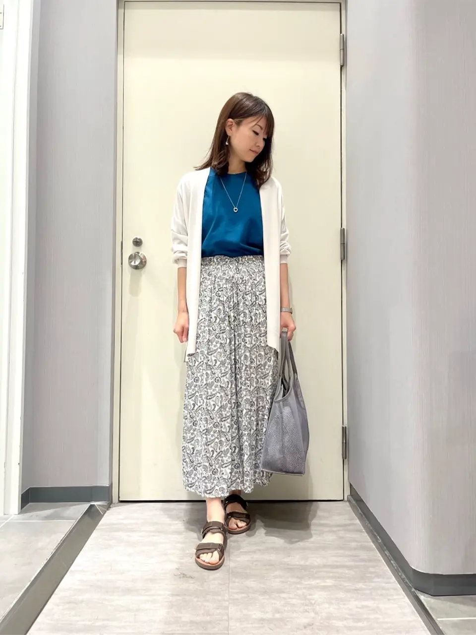 ANY 金井 コーディネート画像